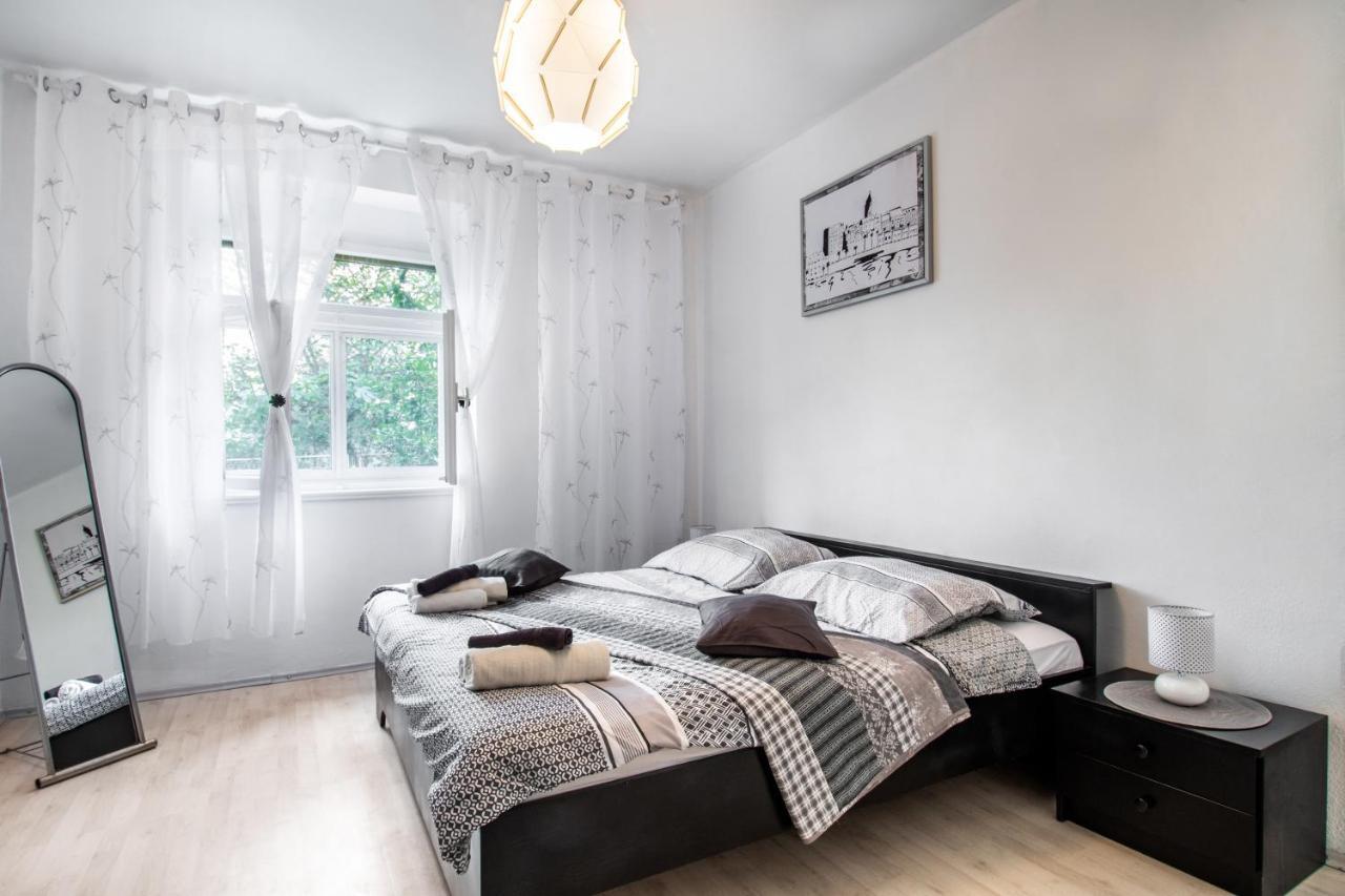 Apartamento Heavenly Corner Split Exterior foto